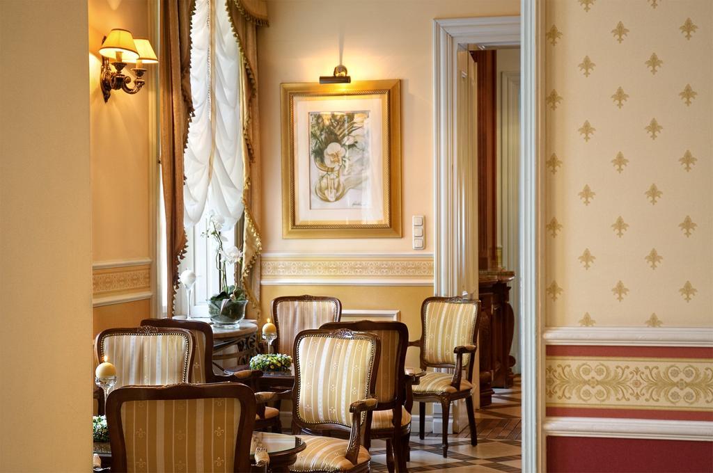 Hotel Aleksander Влоцлавек Екстер'єр фото